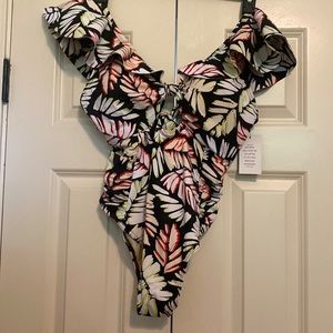 Eloquii EUC one piece floral bathing suit